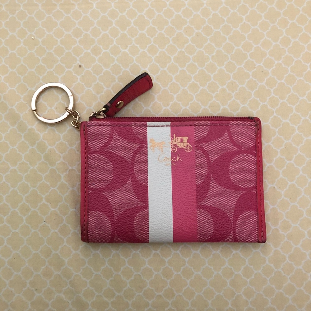 Coach coin purse, good condition